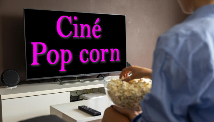 Ciné et pop corn pour nos résidents de la Bastide de Pégomas.
